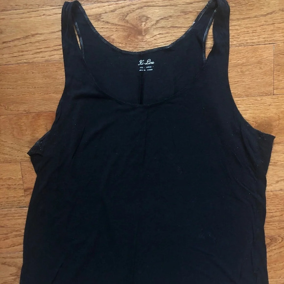 Hi Line Black Tank - Picture 4 of 4